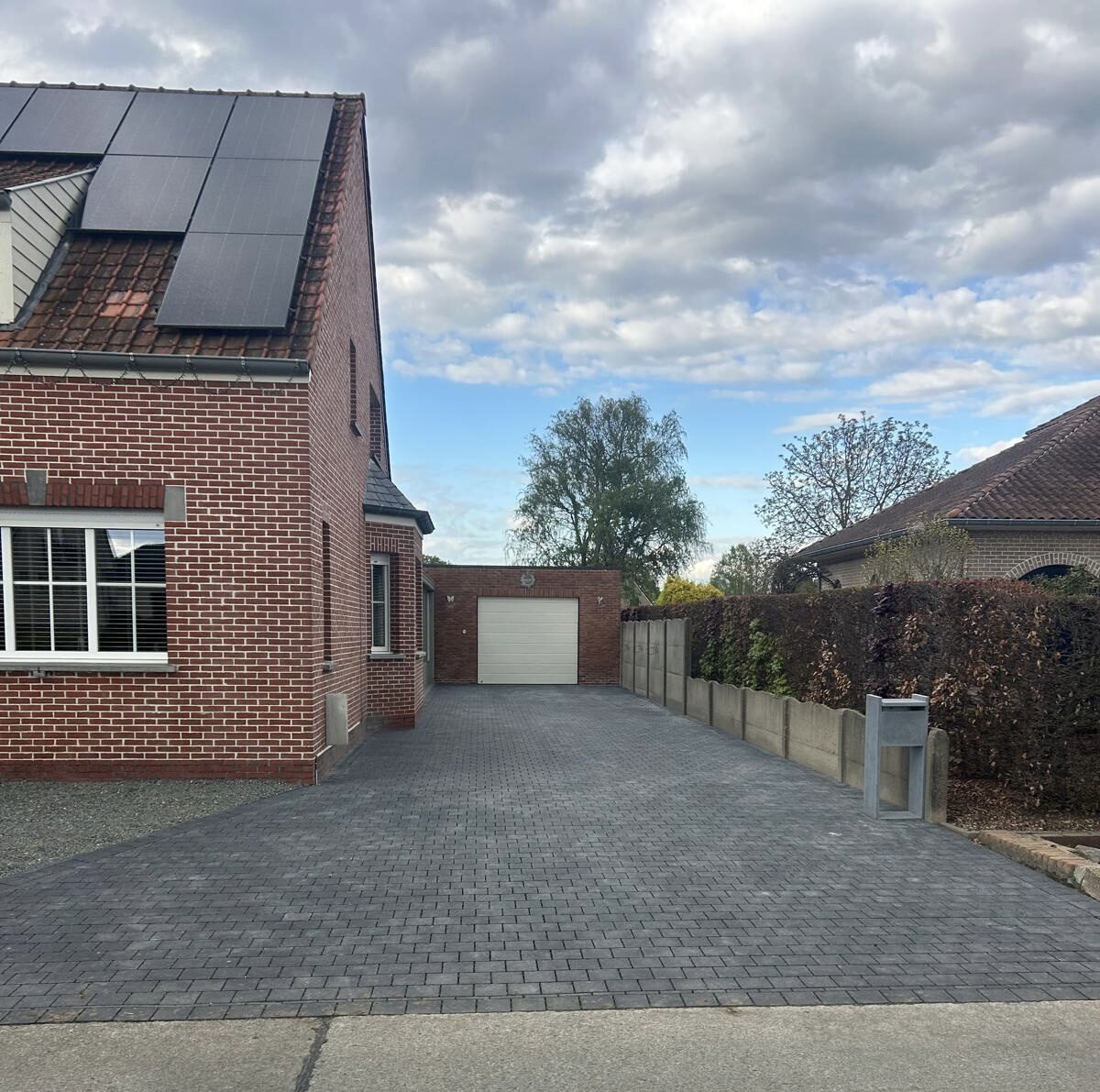 Volledige oprit in klinkers